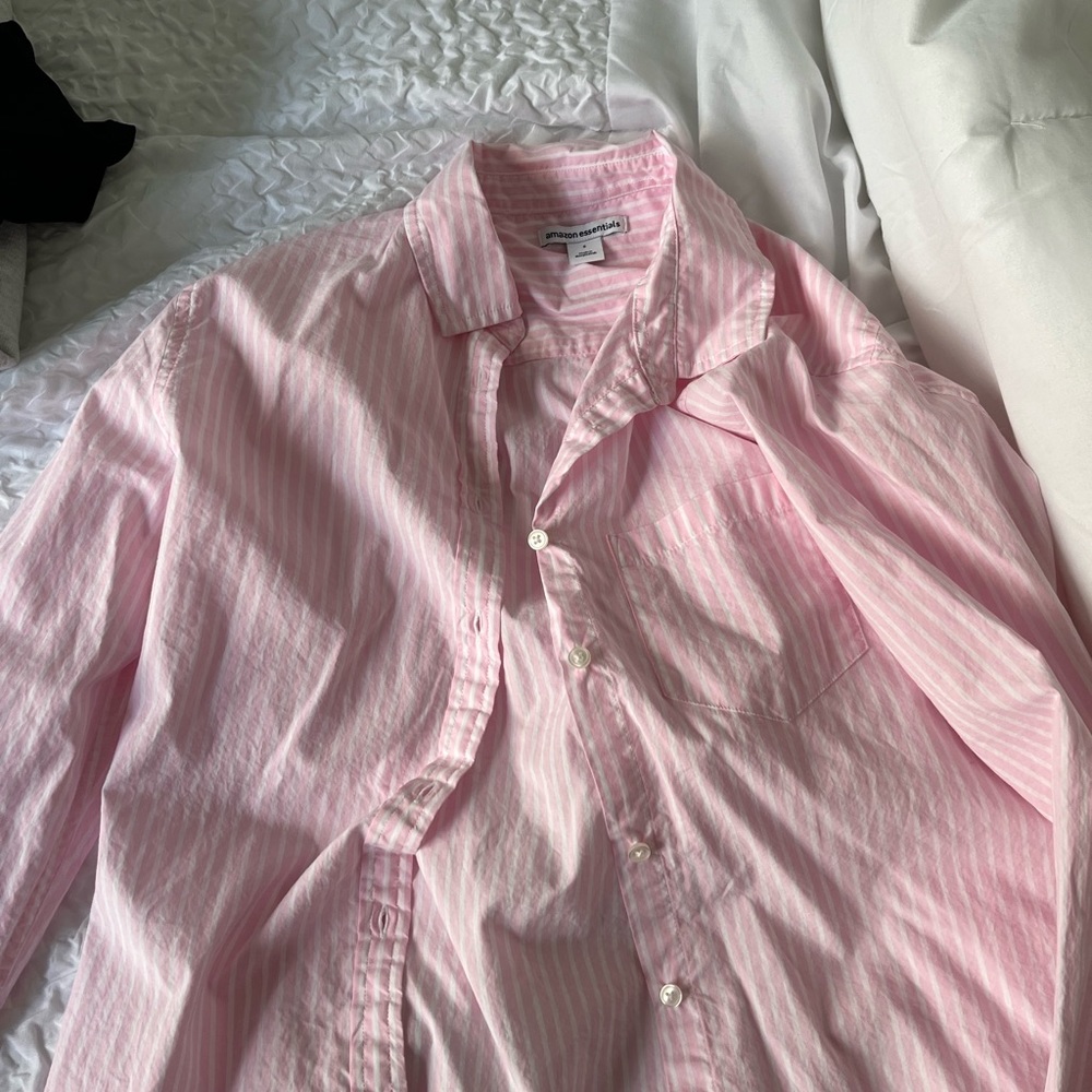 Amazon pink and white blouse